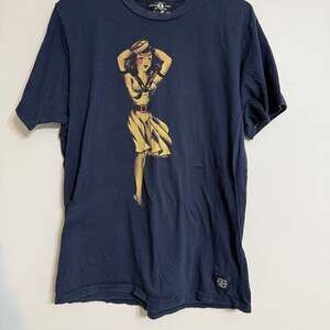 Sailor Jerry Sailor Girl Pinup T-shirt Size XL